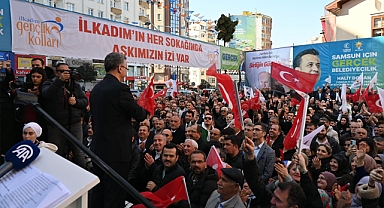 İlkadım İhsan Kurnaz'ı bağrına bastı !