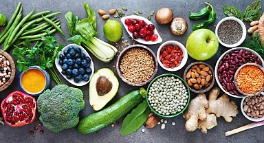 DİYET YAPARKEN DOĞRU BİLİNEN YANLIŞLAR.