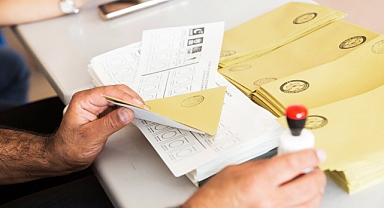 Seçim Muhasebesi: AK Parti'de Sandık Sandık Analiz Sürüyor.