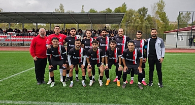 MÜNCH’ÜN TAKIMI UÇUYOR!